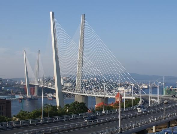 zolotoy-bridge